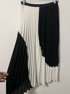 Black and White Pleated Midi Skirt - Brand